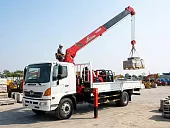 Манипулятор КМУ UNIC URV500 на шасси Hino