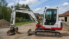 Мини-экскаватор Takeuchi TB 135
